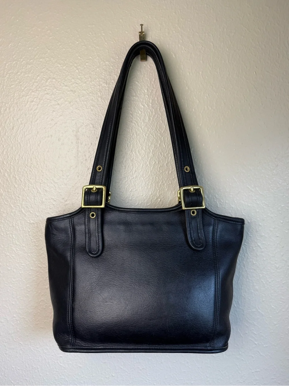 Vintage Coach 9086 leather bag